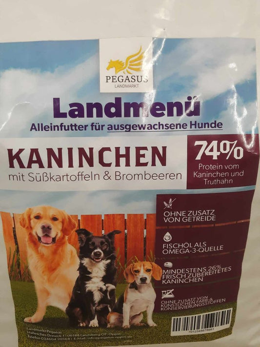 Landmenü - Kaninchen mit Süßkartoffel & Brombeeren, 74 % Protein